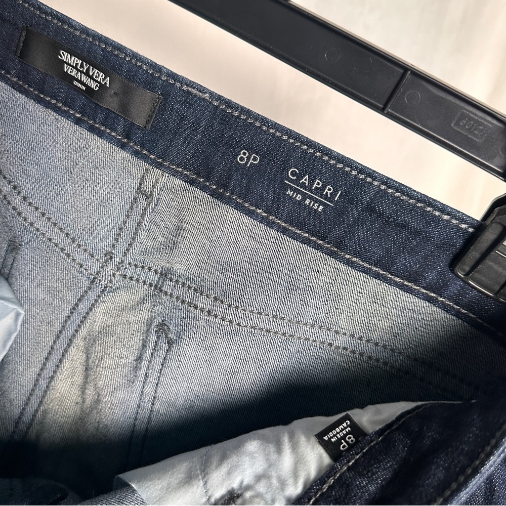 3/$20 💥 Simply‎ Vera Vera Wang High Rise Dark Wash Denim Cropped Jeans | 8P - Picture 8 of 12